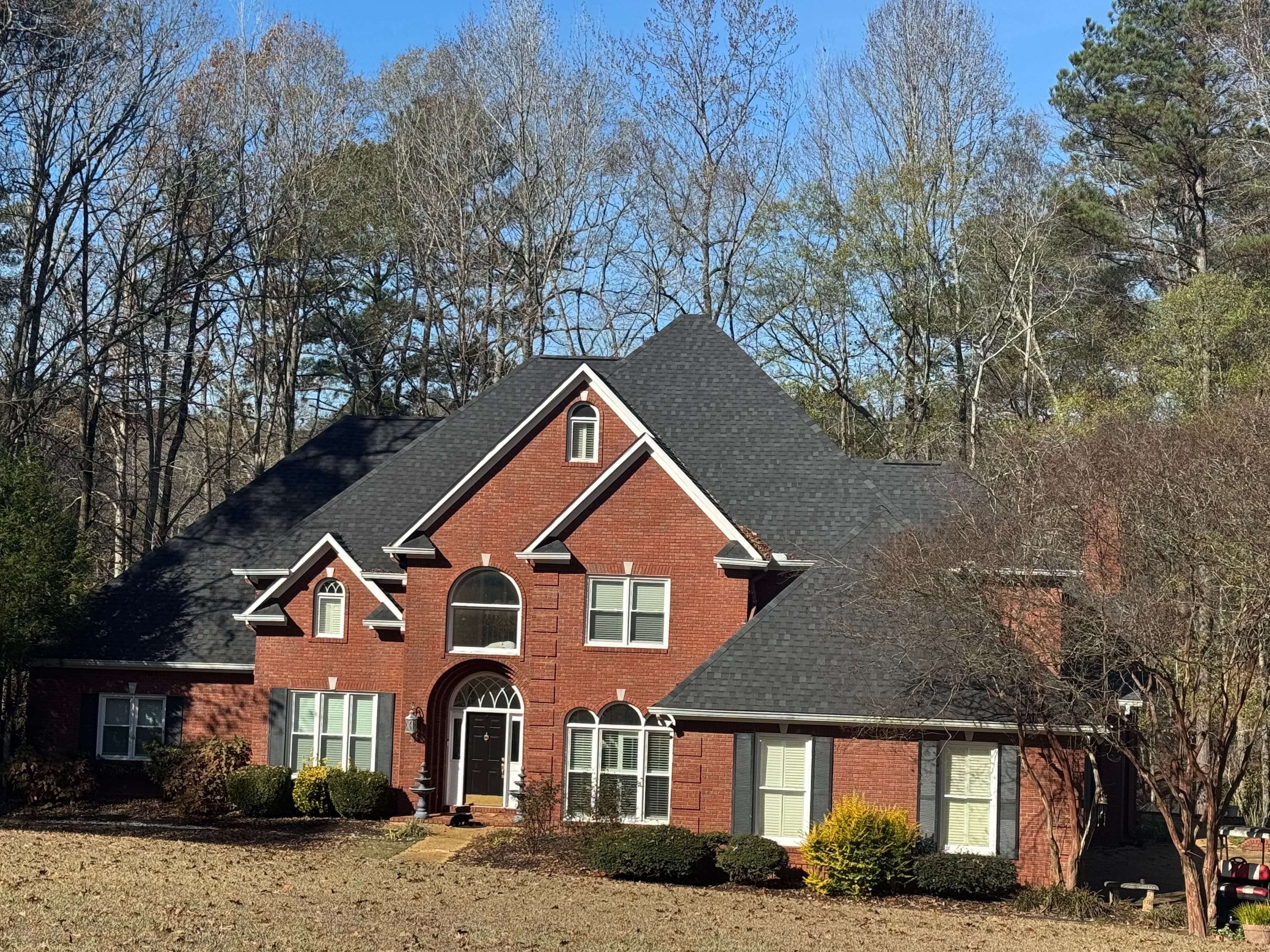Project Stunning Shingle Roof Installation for a Country Home image
