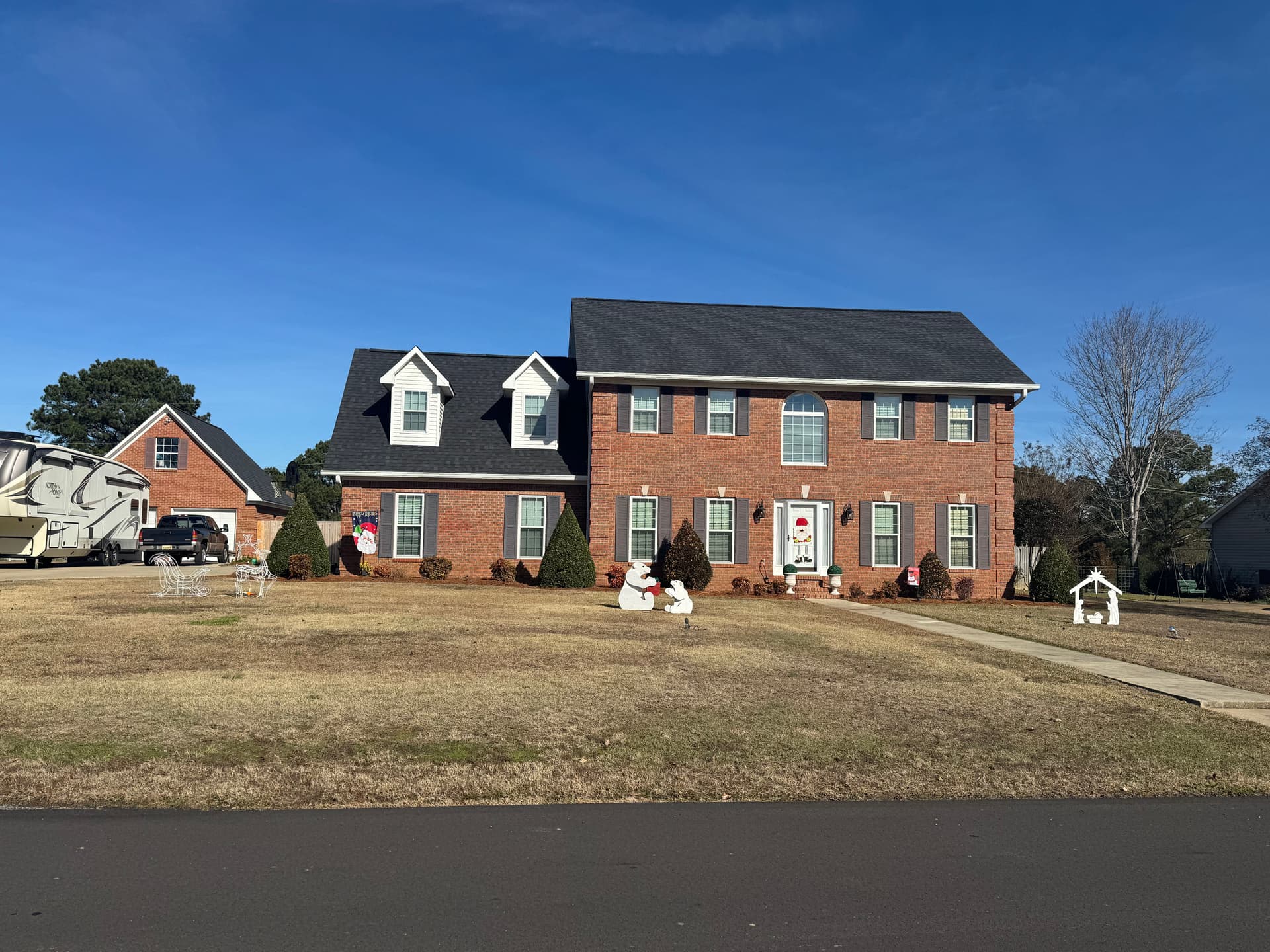 Beautiful Brick Home Roofing Installation image