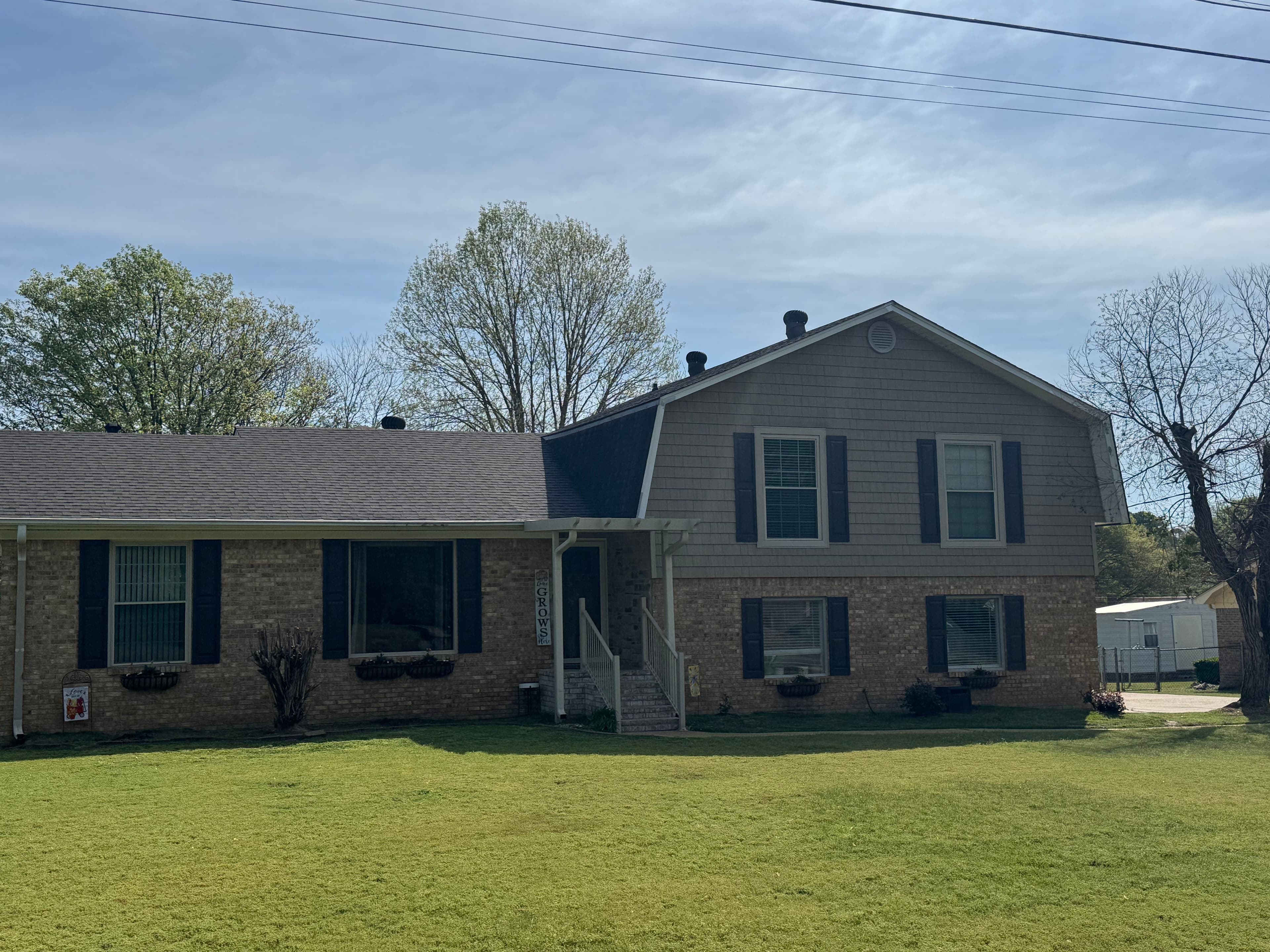 Project Fresh Shingle Roofs Keeping Fayette AL Homes Protected image