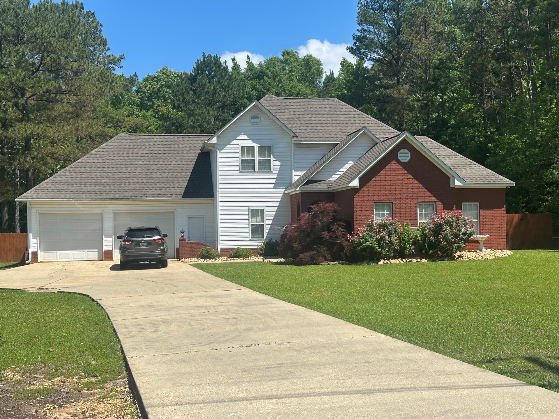 Residential Roof Replacement Completed in Winfield AL image