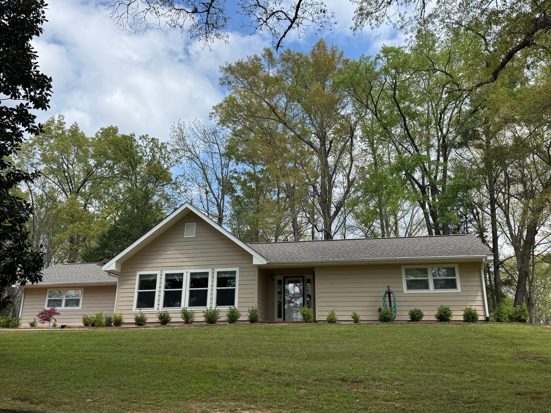 Reliable Roofing Solutions in Ethelsville AL image