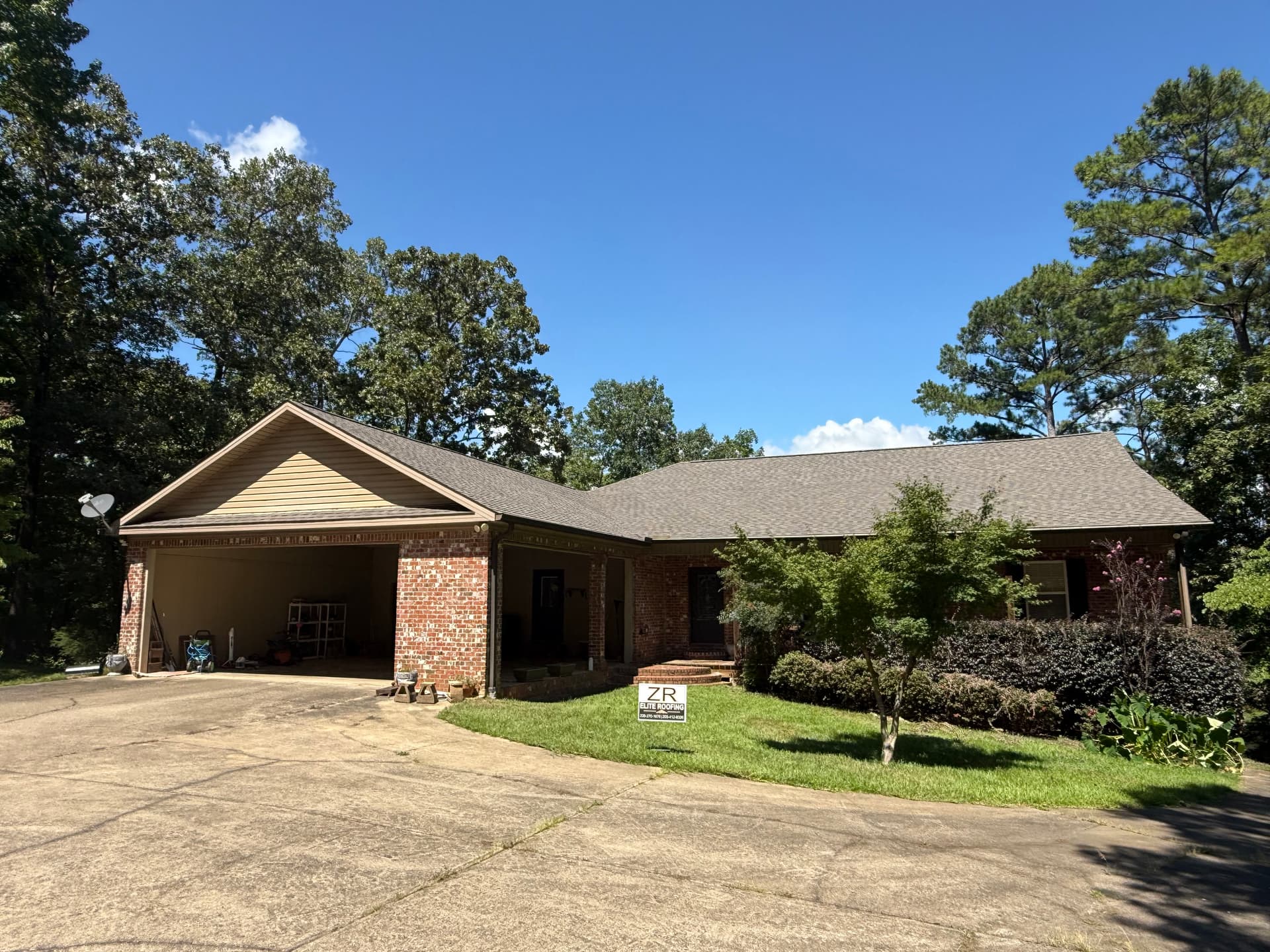Complete Roof Tear-Off and Reinstall at Lake Tuscaloosa image