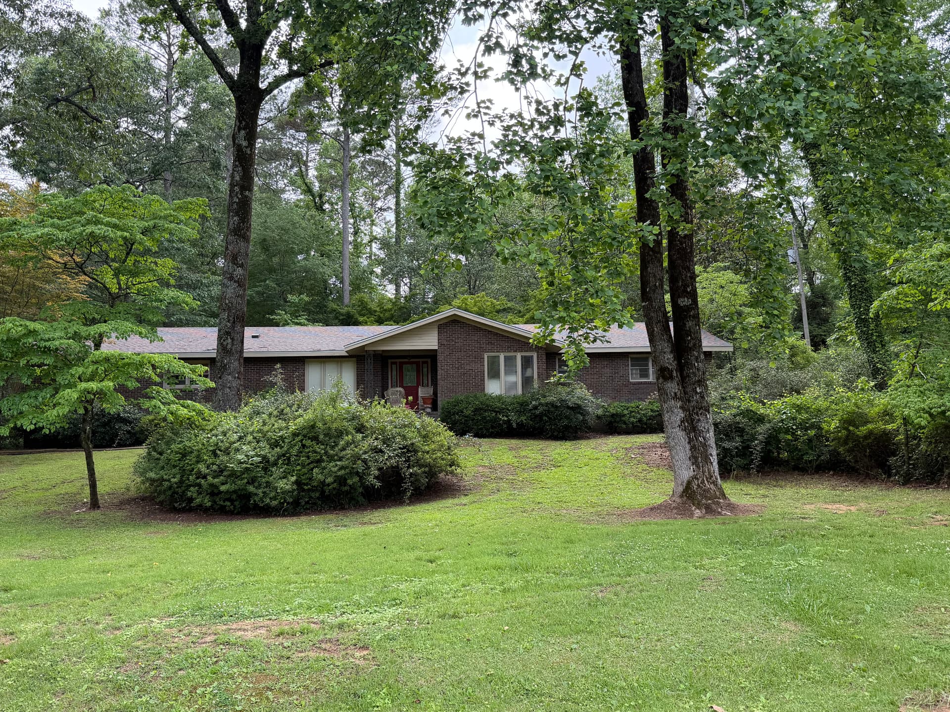 Complete Roof Tear-Off and Reinstall in Fayette AL image