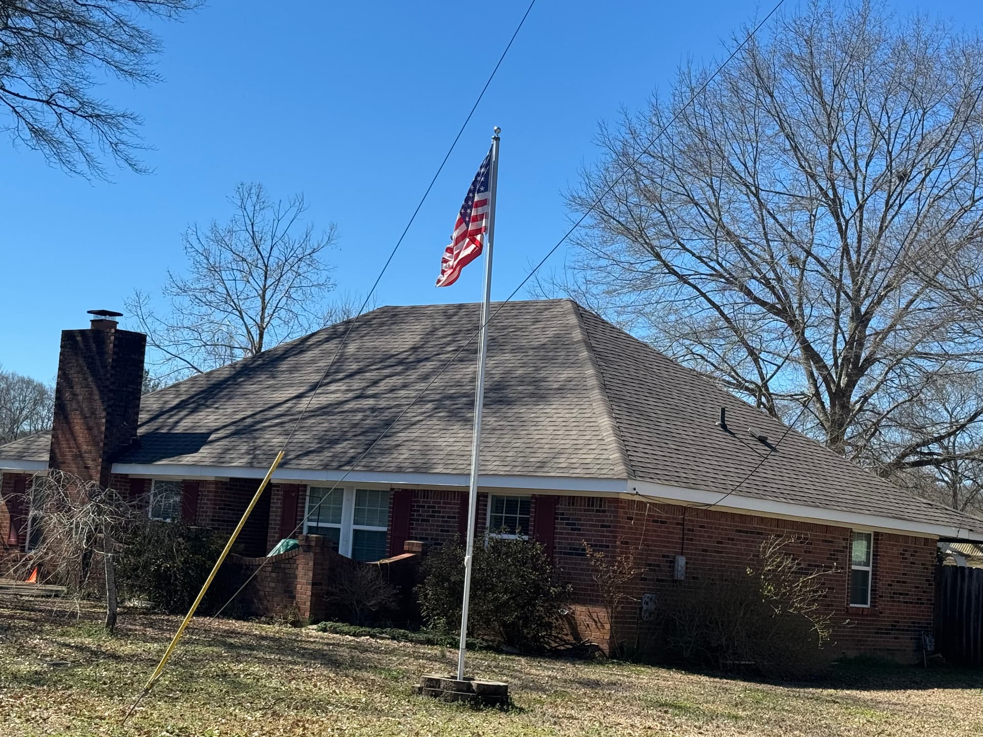 ZR Elite Roofing Rejuvenates Home in Sulligent AL image